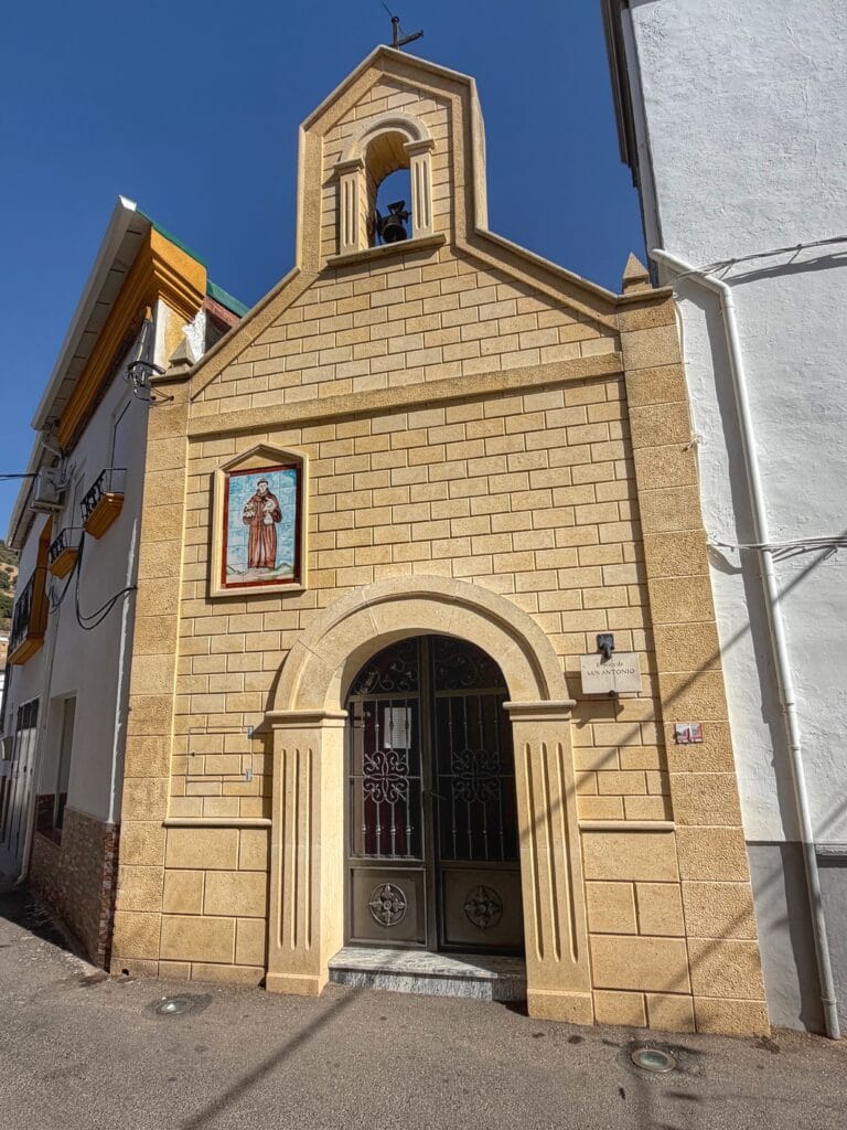 Ermita de San Antonio, Frailes